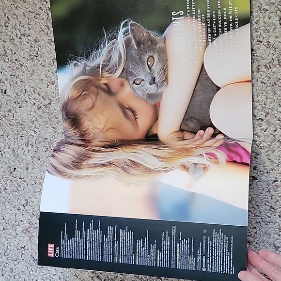 2019 LIFE Magazine "Cats: Companions in Life" Brand New Condition - Picture 3 of 6